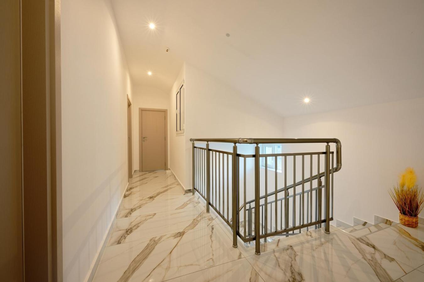 Sakutski House Χισάρια Εξωτερικό φωτογραφία