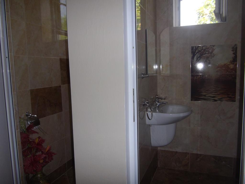 Sakutski House Χισάρια Δωμάτιο φωτογραφία